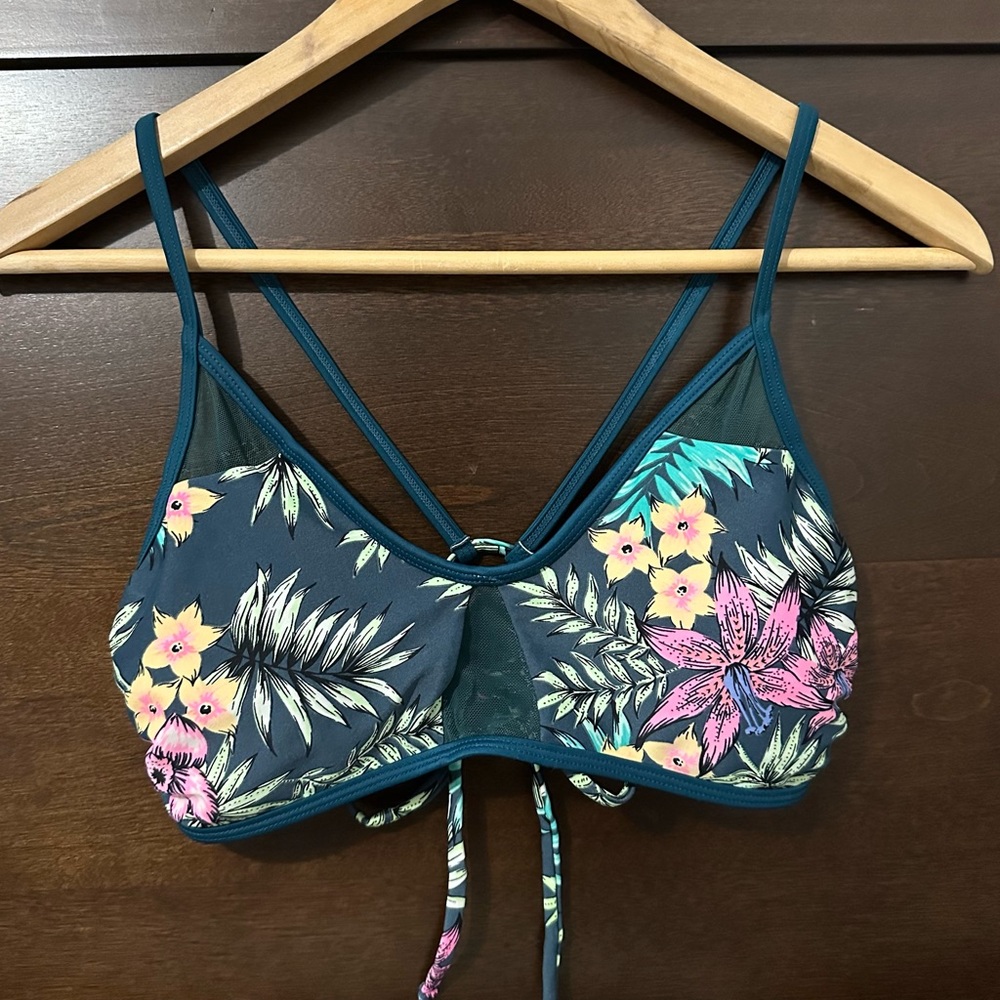 Xhilaration Floral Bikini Top